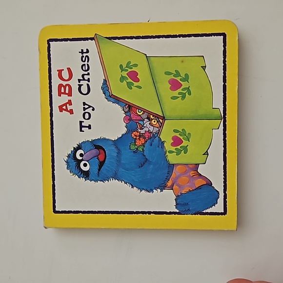 Vintage Sesame Street alphabet books - Picture 2 of 15